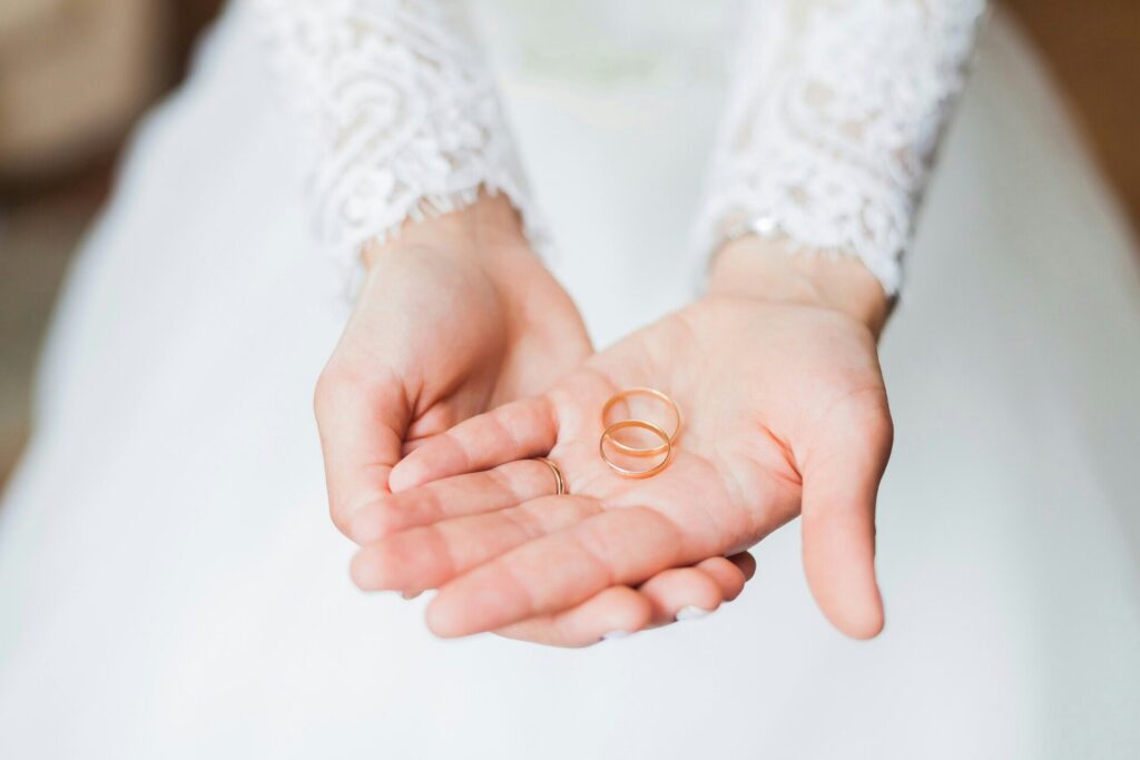 The Best Rose Gold Dresses for Mothers of the Bride